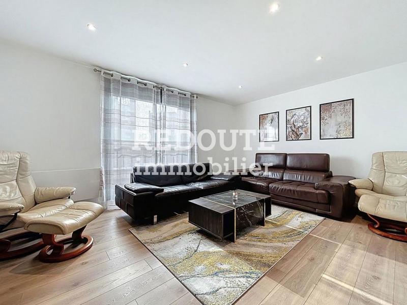 Appartement - 70 m² - 4 pièces