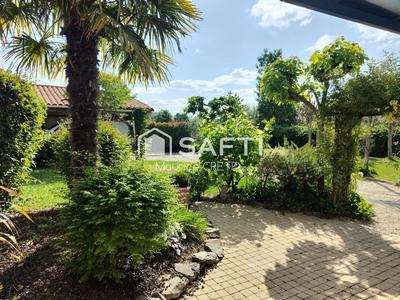 Maison - 170 m² - 6 pièces