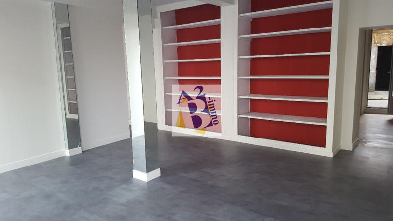 Services - 59 m² - 3 pièces