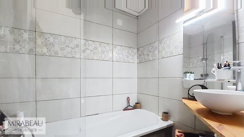 Maison - 85 m² - 5 pièces