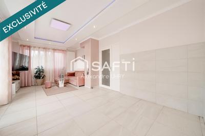 Appartement - 80 m² - 4 pièces