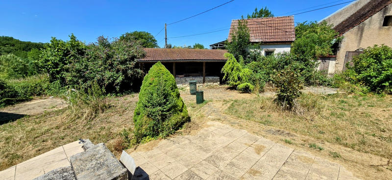 Maison - 200 m² - 8 pièces