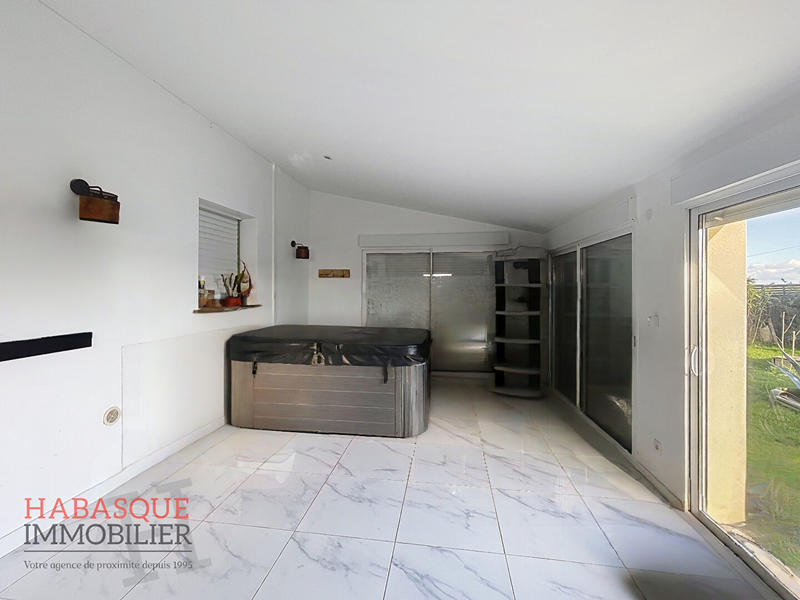 Maison - 136 m² - 7 pièces