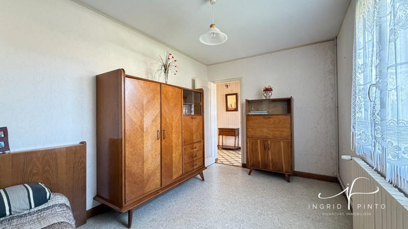 Maison - 95 m² - 4 pièces