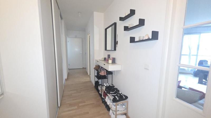 Appartement ancien - 74 m² - 3 pièces