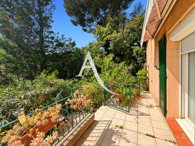 Maison - 98 m² - 4 pièces