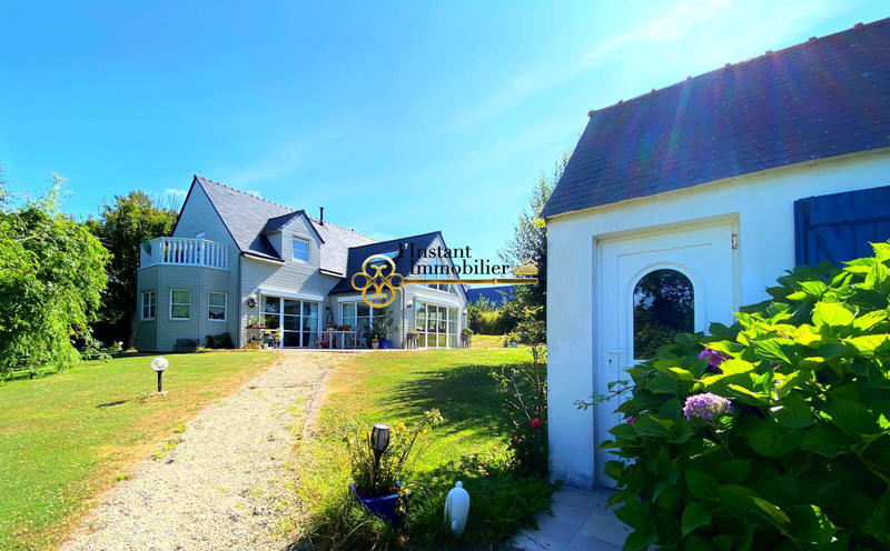 Demeure - 290 m² - 8 pièces