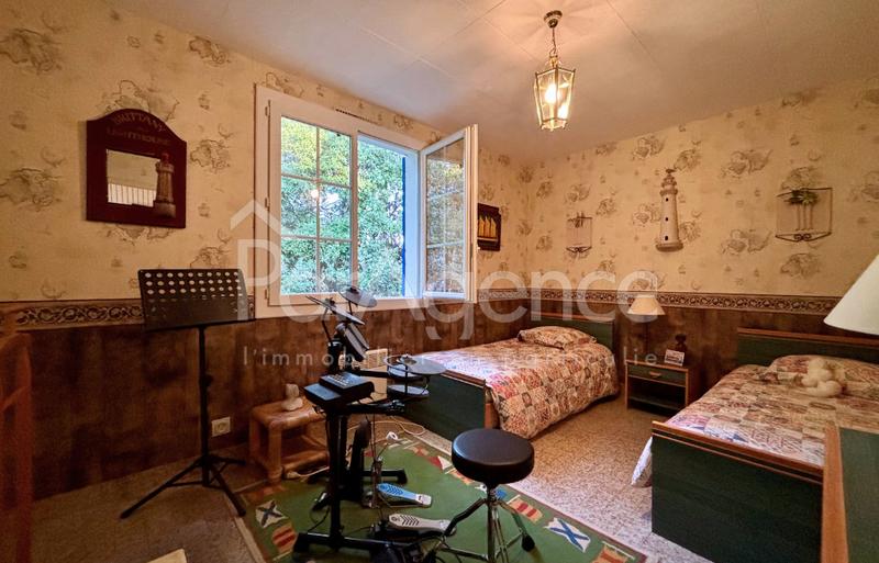 Maison - 140 m² - 6 pièces