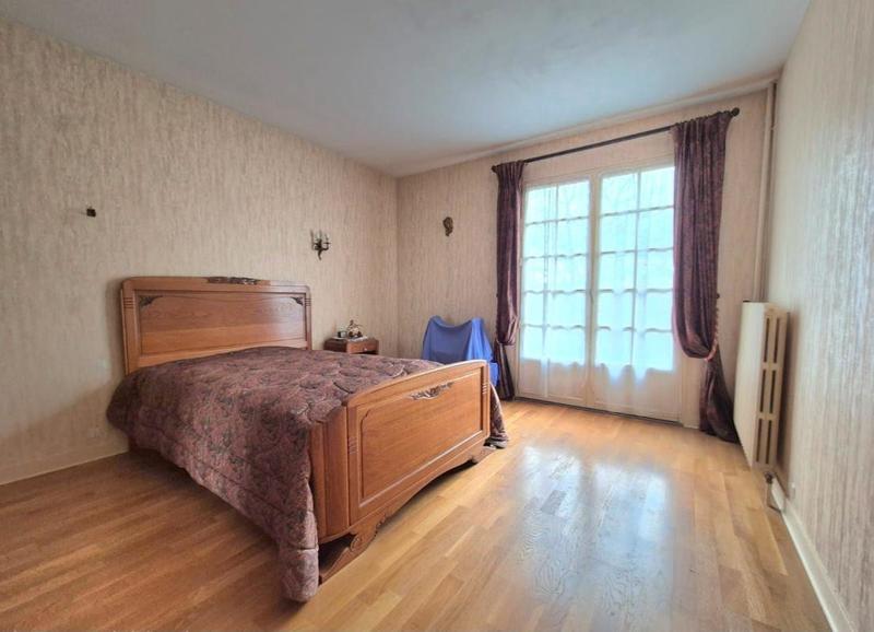 Maison - 136 m² - 5 pièces