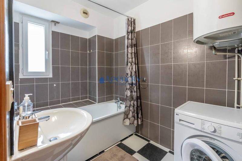 Appartement - 47 m² - 2 pièces