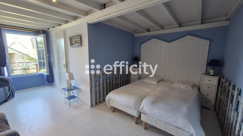 Maison - 495 m² - 14 pièces