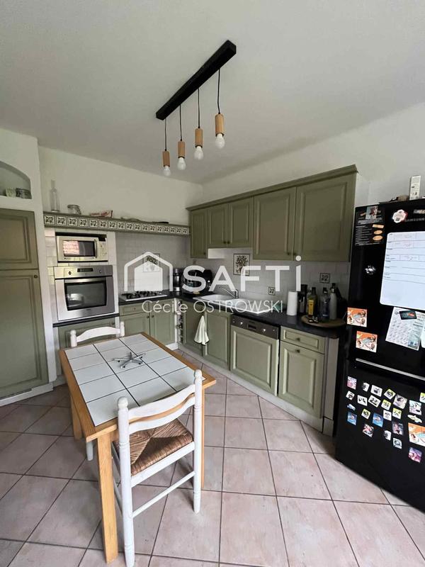 Maison - 120 m² - 5 pièces