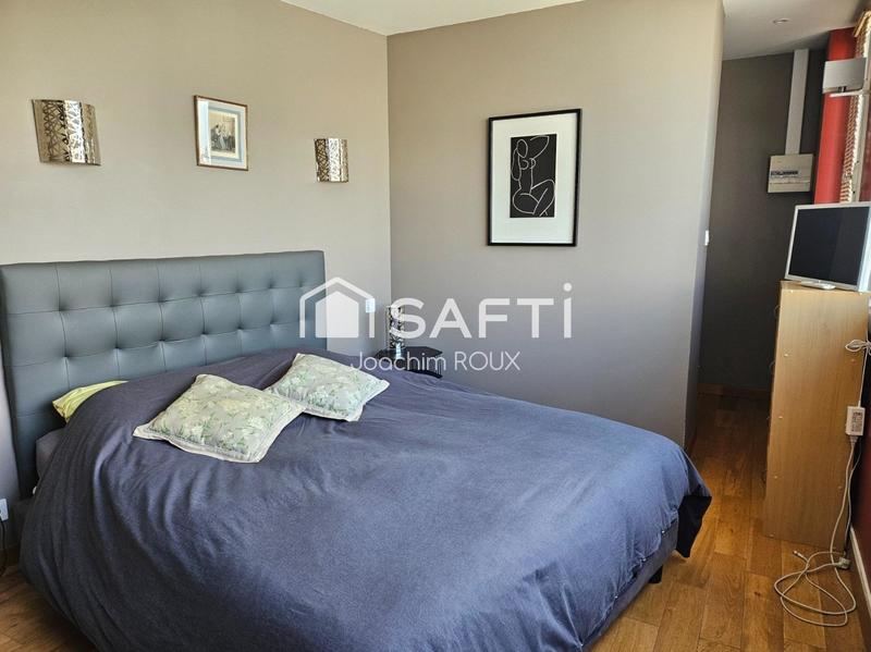 Maison - 200 m² - 6 pièces