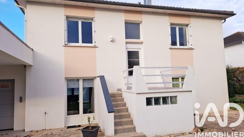 Maison - 150 m² - 6 pièces