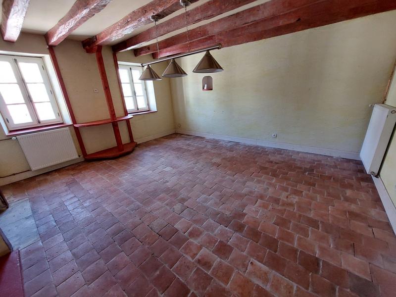 Maison - 201 m² - 7 pièces