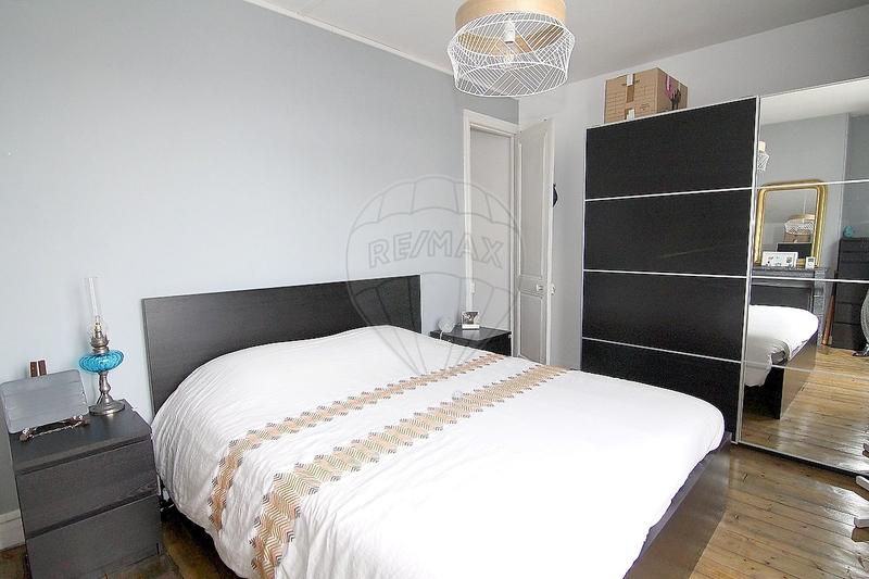 Maison - 94 m² - 6 pièces