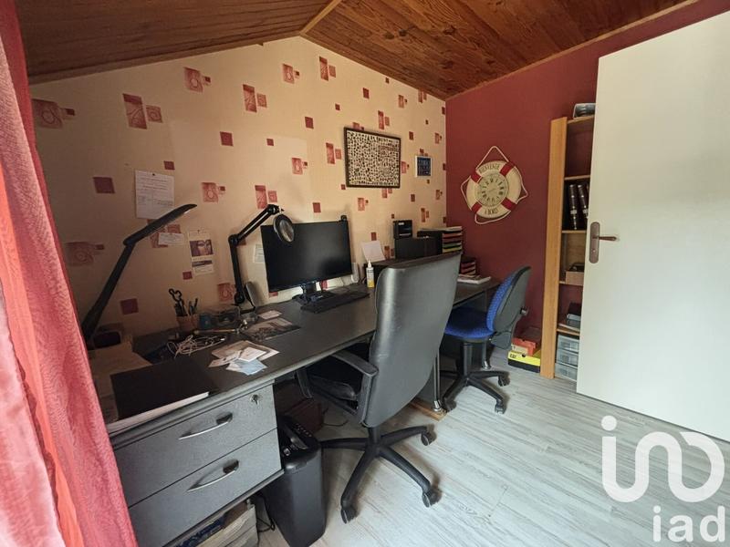 Maison - 205 m² - 11 pièces