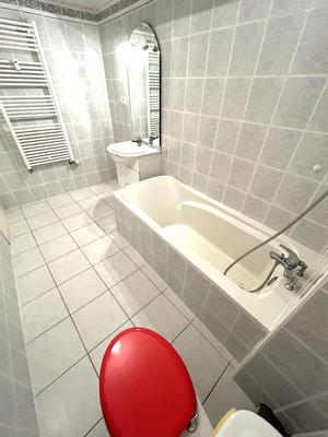 Appartement - 64 m² - 2 pièces