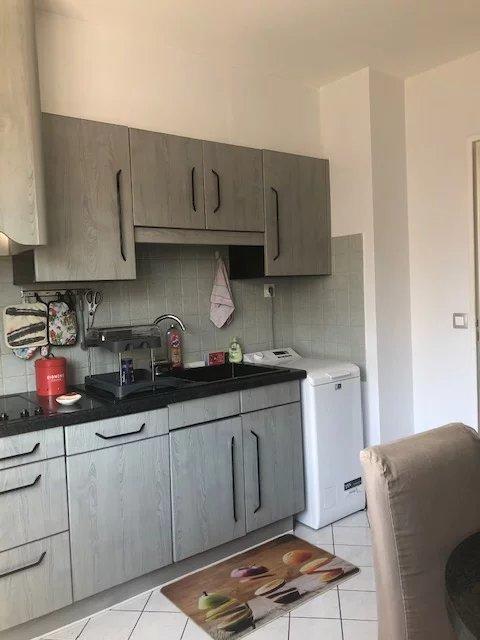 Appartement - 99 m² - 4 pièces
