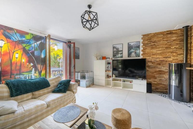 Maison - 120 m² - 6 pièces