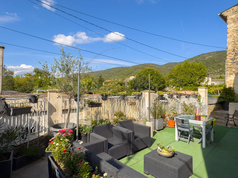 Maison de village - 145 m² - 5 pièces