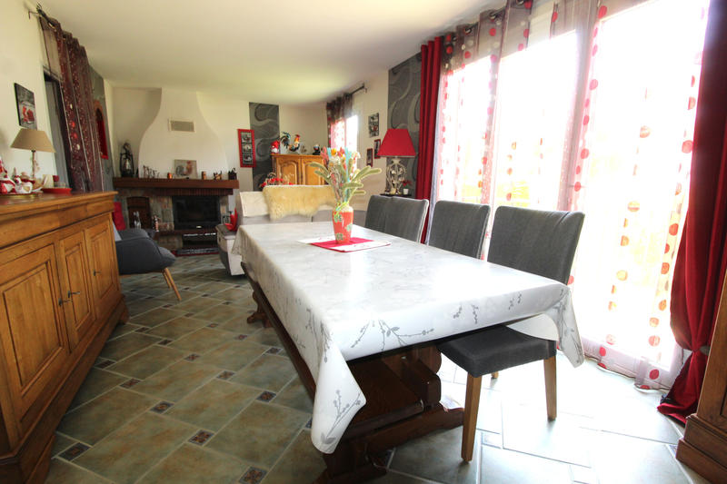 Maison - 115 m² - 6 pièces