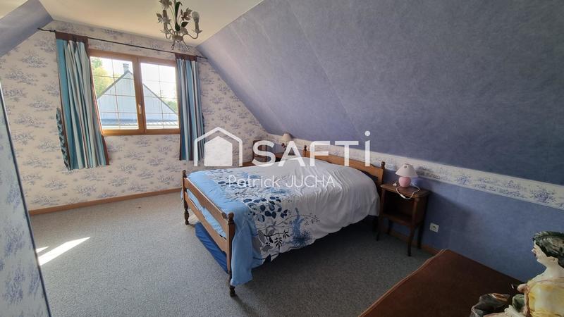 Maison - 274 m² - 10 pièces