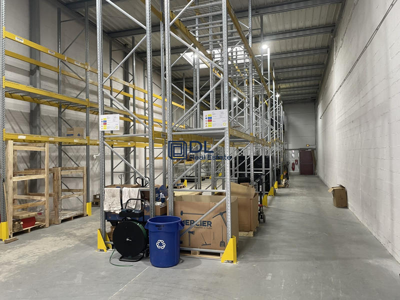 Entrepôt - 365 m²