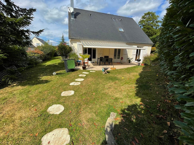 Villa - 143 m² - 6 pièces