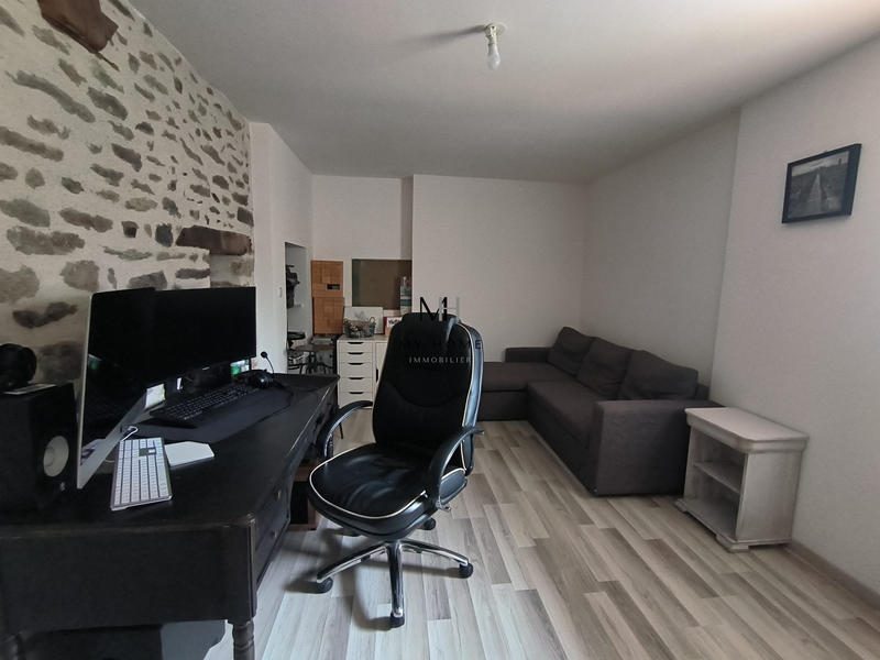 Maison - 187 m² - 7 pièces