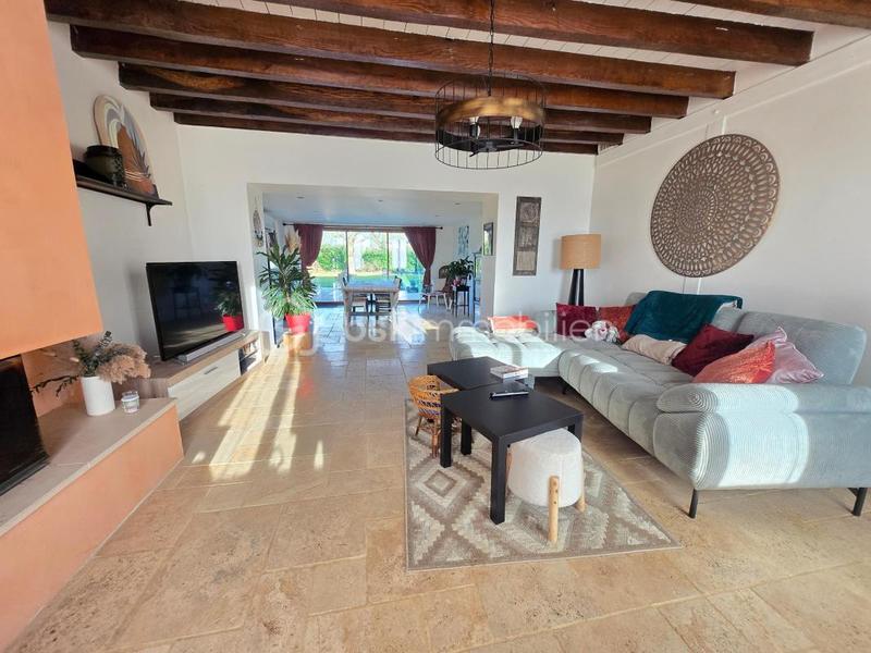 Maison en pierre - 201 m² - 5 pièces