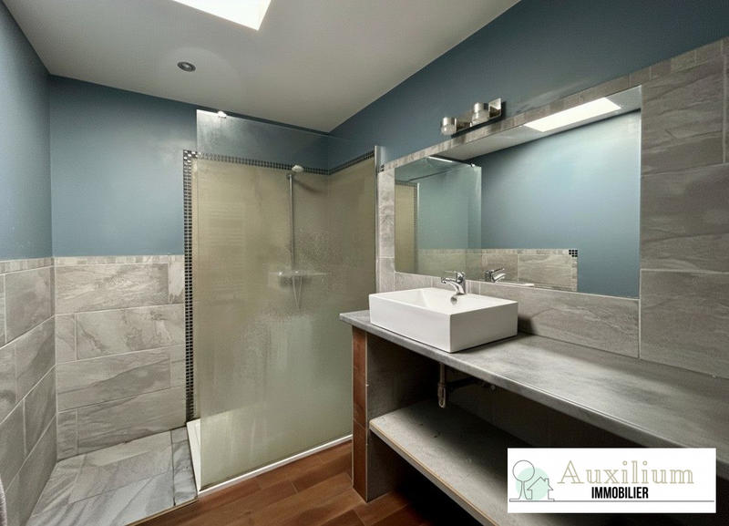 Maison ancienne - 100 m² - 5 pièces