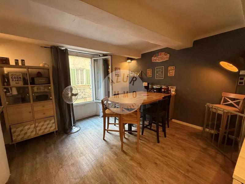 Maison de village - 82 m² - 3 pièces