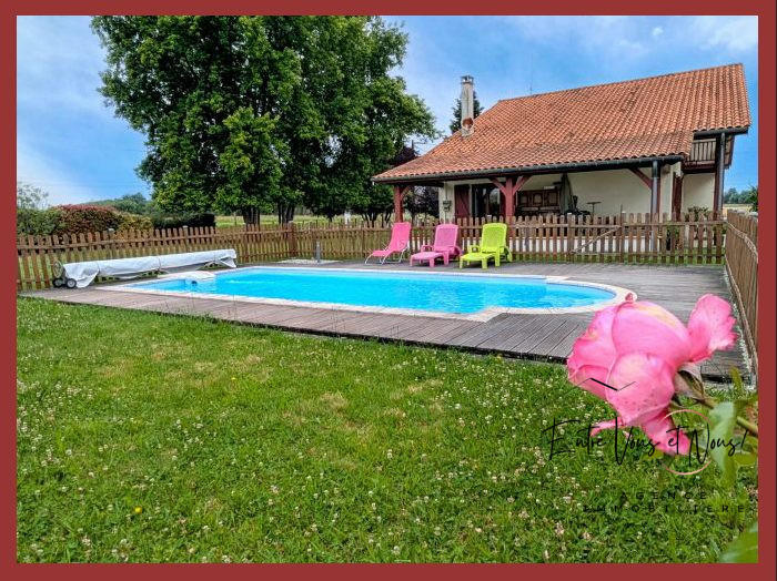 Maison - 186 m² - 7 pièces