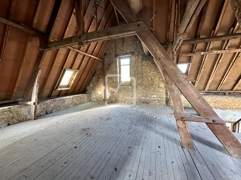 Appartement - 180 m² - 4 pièces