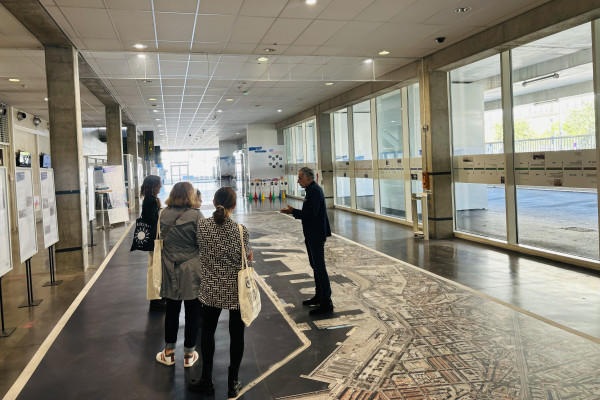 Visite inédite du Port Center  Marseille