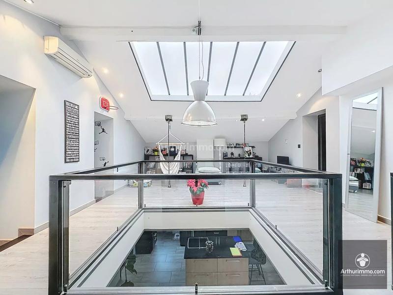 Maison - 195 m² - 6 pièces