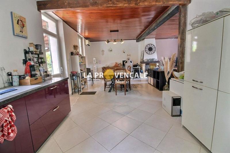 Maison - 97 m² - 4 pièces