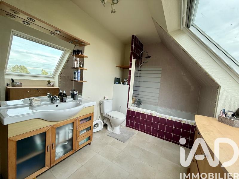 Maison - 107 m² - 4 pièces