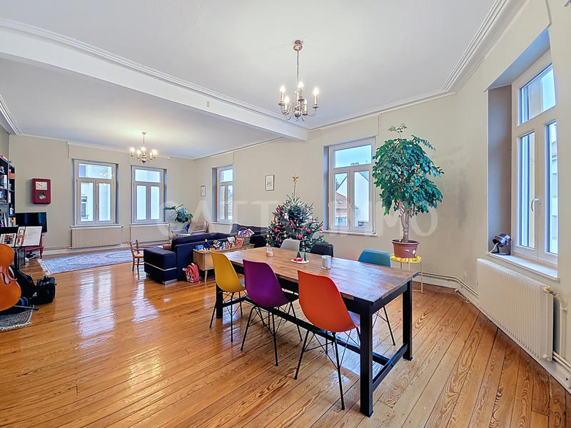 Appartement - 153 m² - 4 pièces