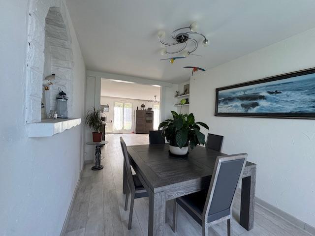 Maison - 101 m² - 5 pièces