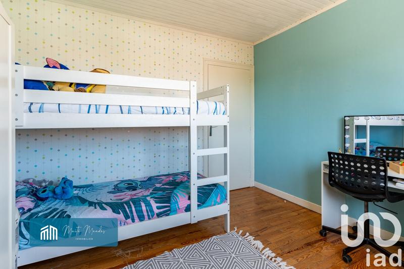 Maison - 205 m² - 7 pièces