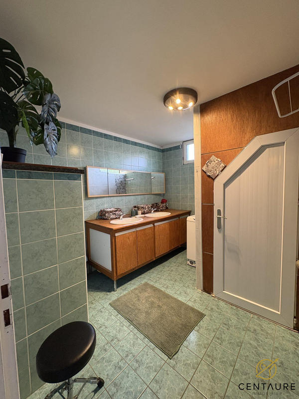 Villa - 400 m² - 9 pièces