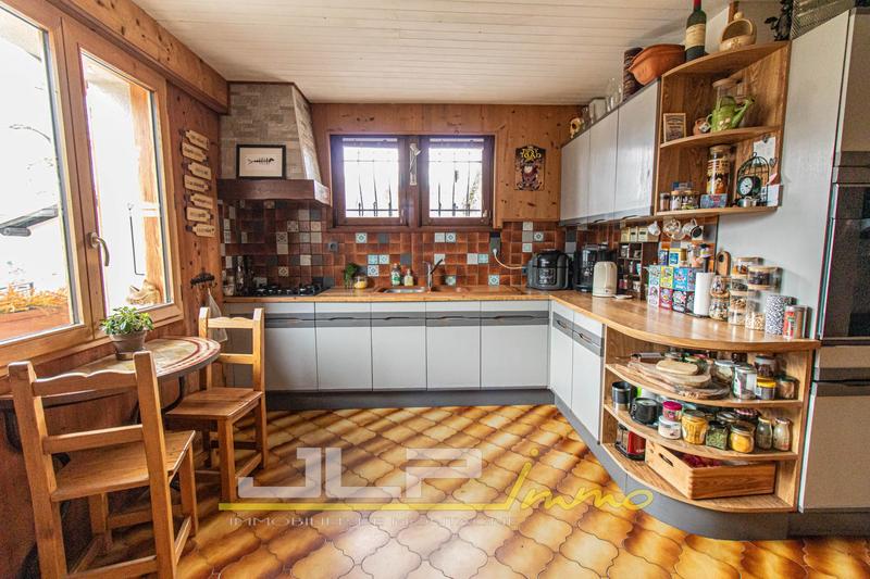 Maison - 113 m² - 3 pièces