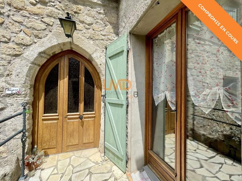 Maison de village - 80 m² - 3 pièces