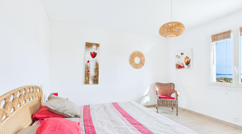 Appartement - 93 m² - 3 pièces