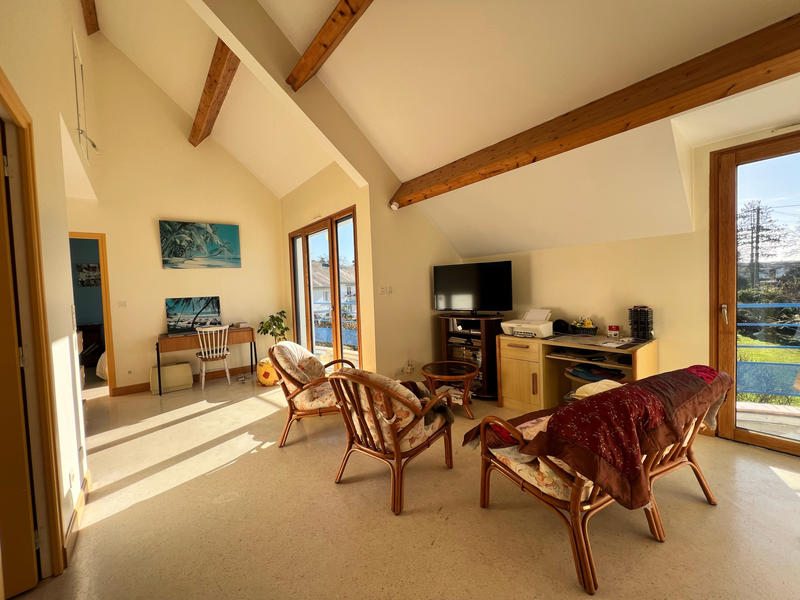 Maison - 160 m² - 8 pièces