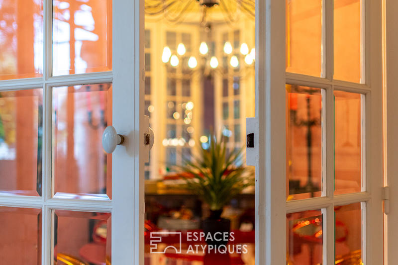 Demeure - 225 m² - 10 pièces