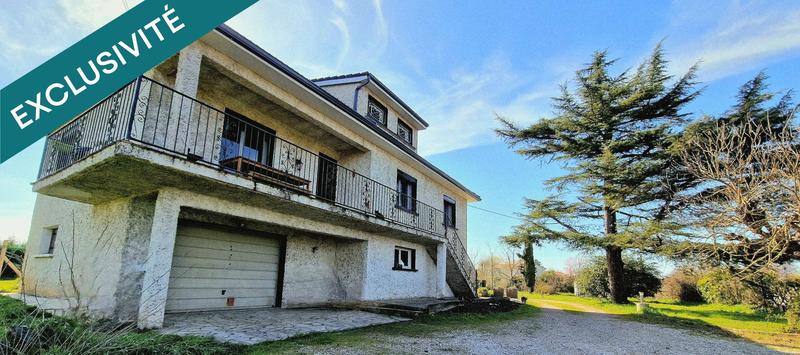 Maison - 225 m² - 8 pièces