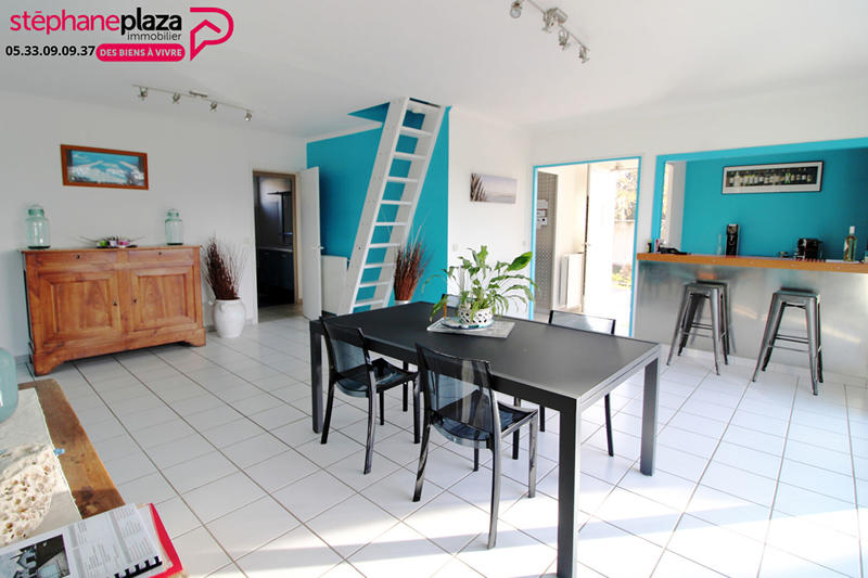 Maison - 168 m² - 6 pièces